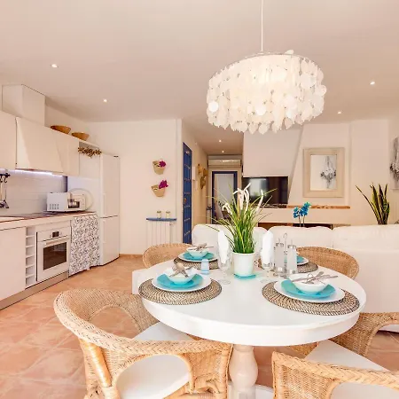 Апартаменти Blue